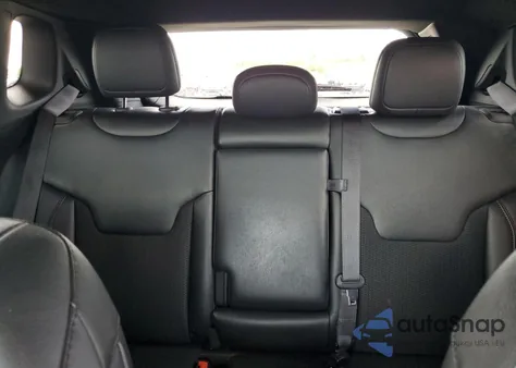 2024 Jeep Compass Trailhawk из США, поврежденный, VIN 3C4NJDDN7RT137520